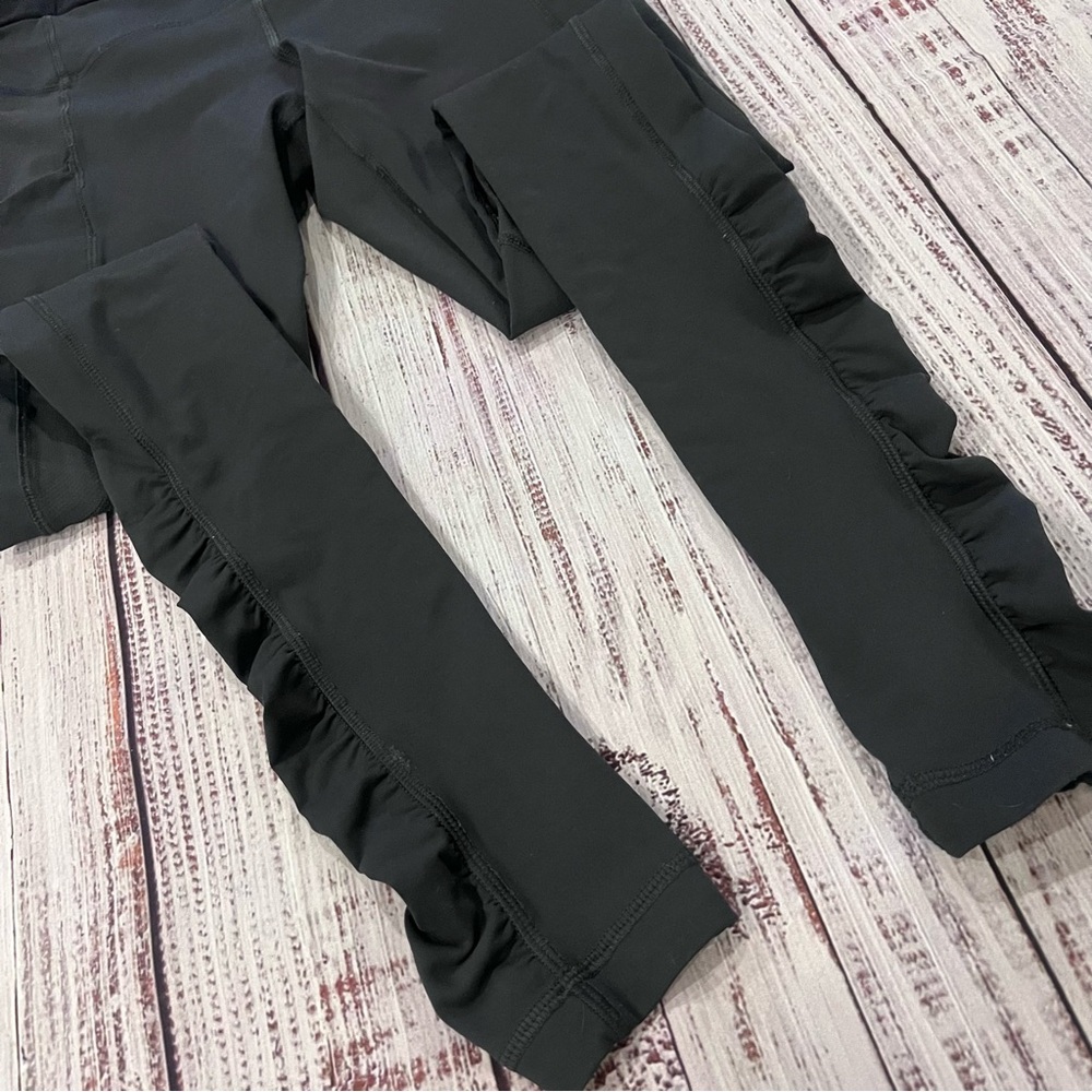 Lululemon Fast N Free Legging with Pockets - Picture 4 of 7